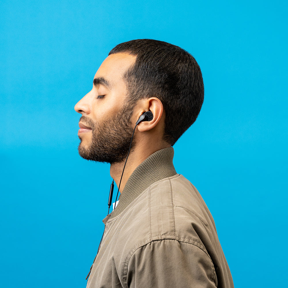 JBuds Pro USB-C Wired Earbuds Black - Image 3