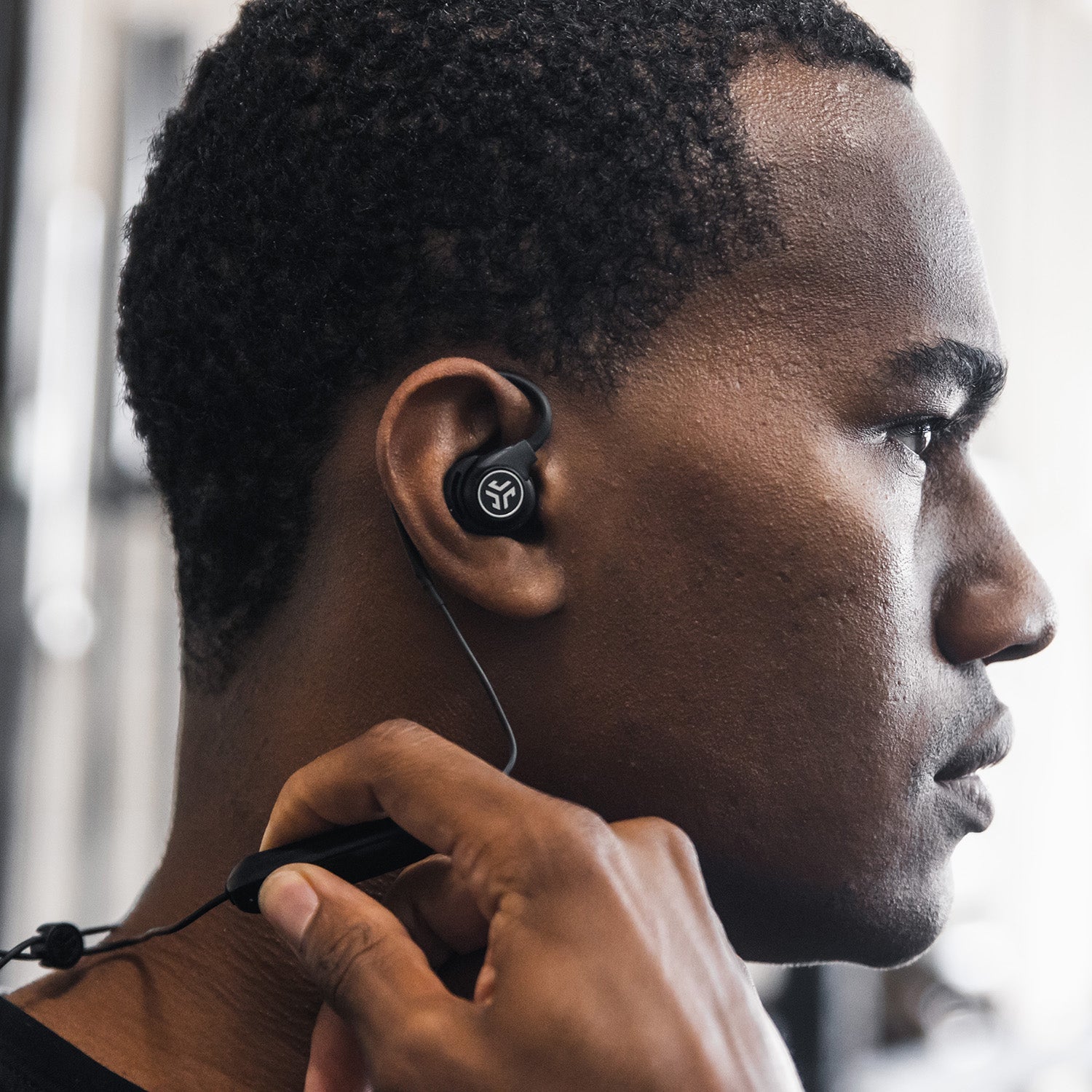 Fit Sport 2 Wireless Fitness Earbuds Black - Image 3