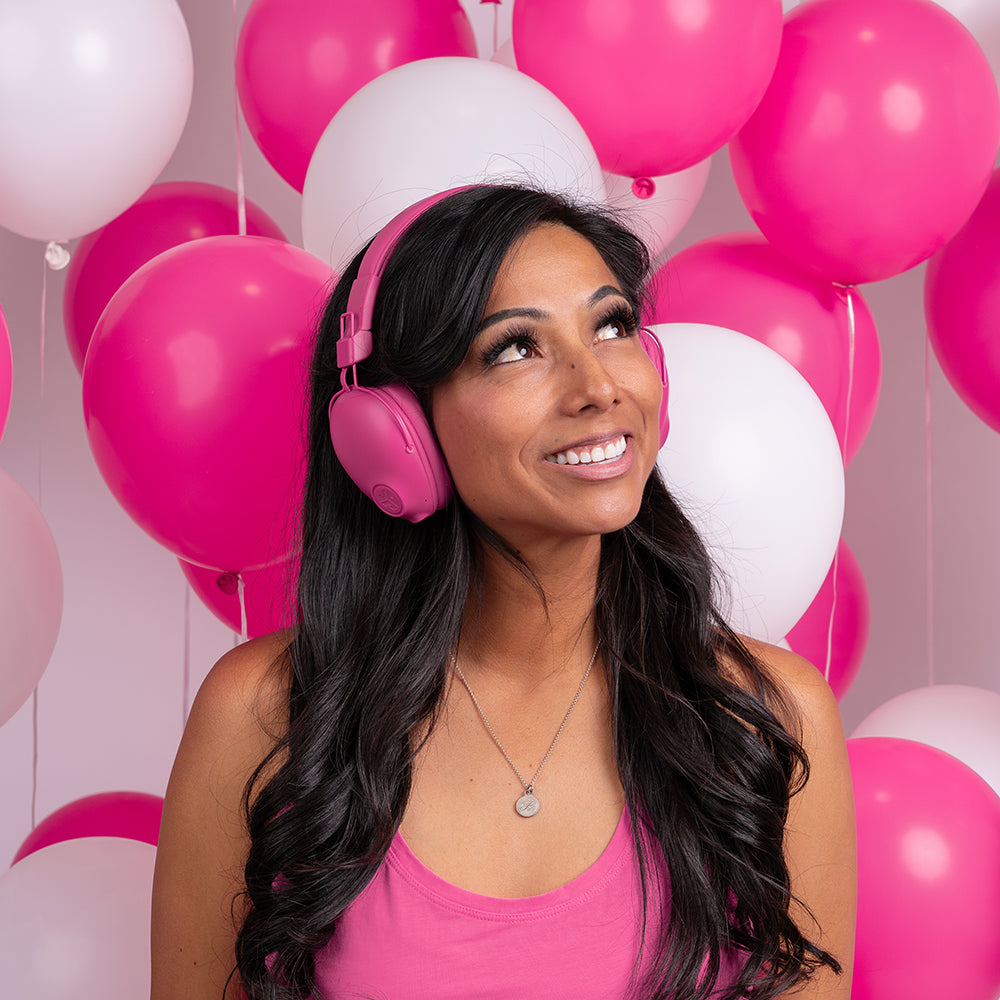 Studio Pro Wireless Over-Ear Headphones Pink - Image 4