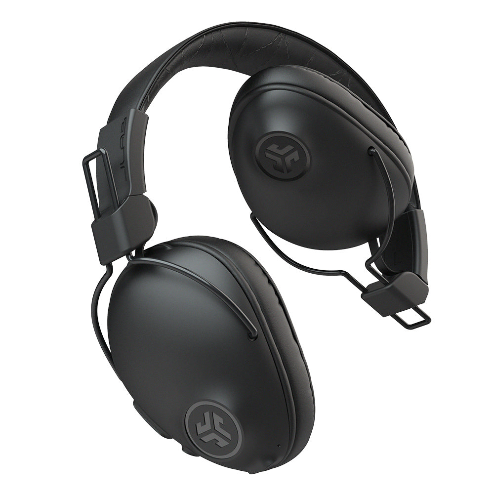 Studio Pro Wireless Over-Ear Headphones Black - Image 3